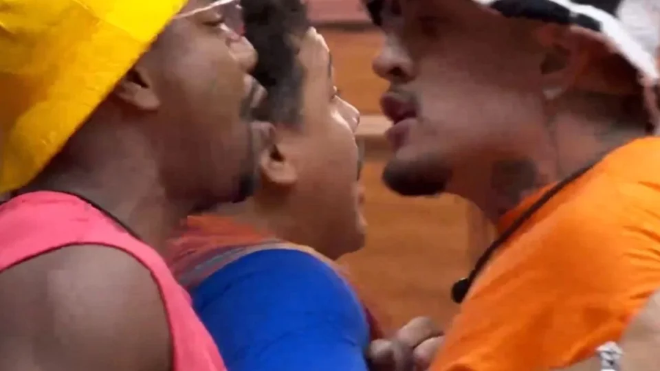BBB24: MC Bin Laden e Davi trocam acusações durante discussão em festa