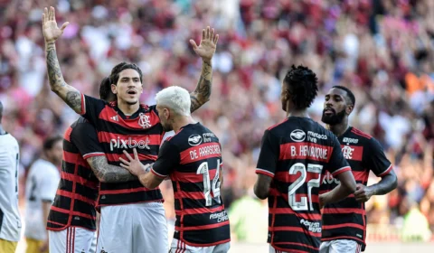 Flamengo vence o Volta Redonda e sobe para a vice-liderança