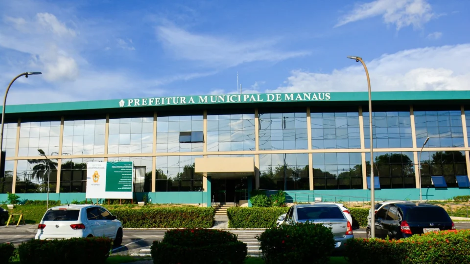 Em ano eleitoral, prefeitura de Manaus suspende gastos até 31 de dezembro