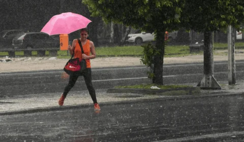 Fevereiro terá chuva abaixo da média no Norte e Sul, prevê Inmet