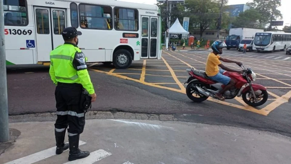 Trânsito e rotas de ônibus modificados para o Carnaval em Manaus; confira