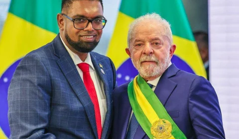 Lula e presidente da Guiana se reúnem para falar sobre Essequibo