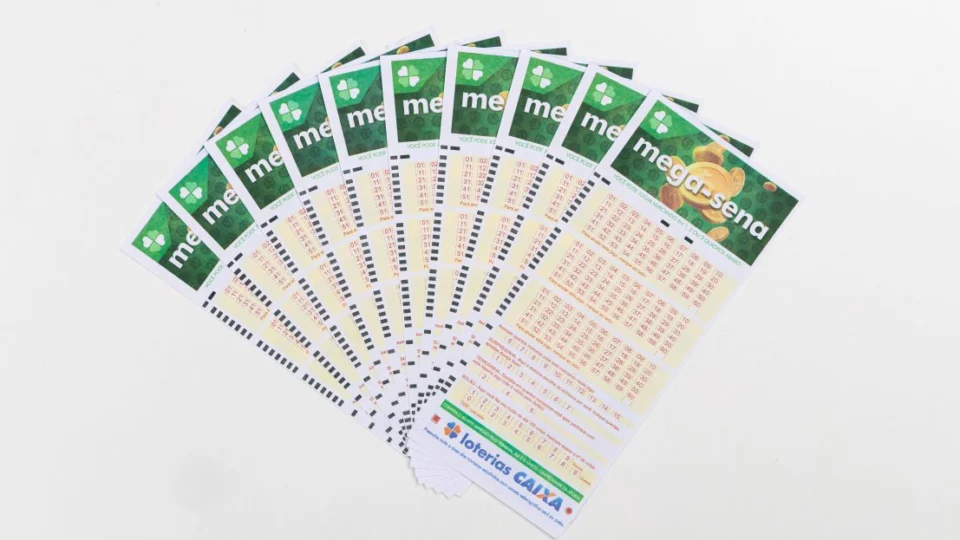 Mega-Sena sorteia prêmio estimado em R$ 35 milhões nesta quinta (15)