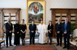 Em novo encontro, Milei tenta estreitar laços com Papa Francisco