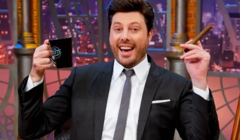 Programa The Noite no SBT bate recorde no YouTube e vira líder na plataforma