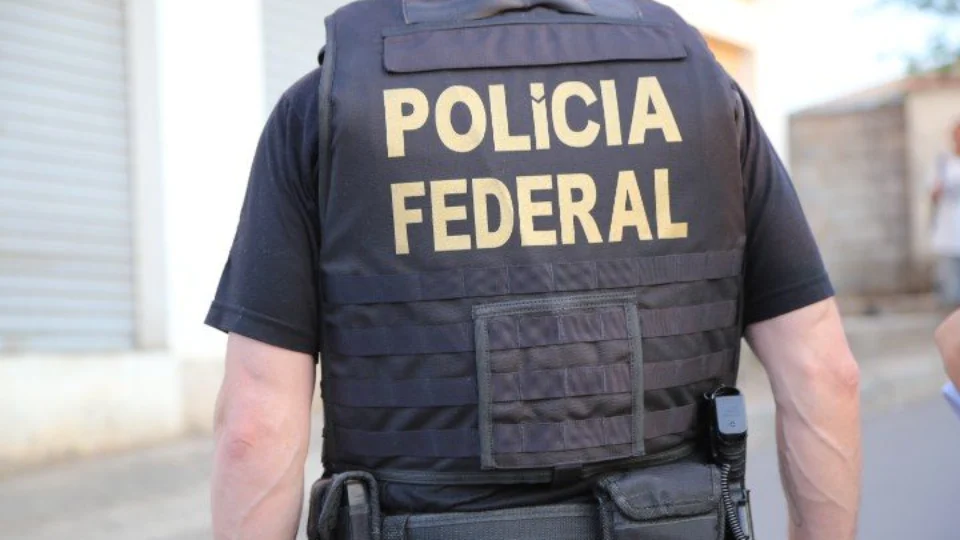 PF investiga exportação clandestina de carne para Bolívia