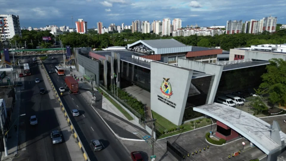 Prefeituras do AM devem responder questionário do TCE até março