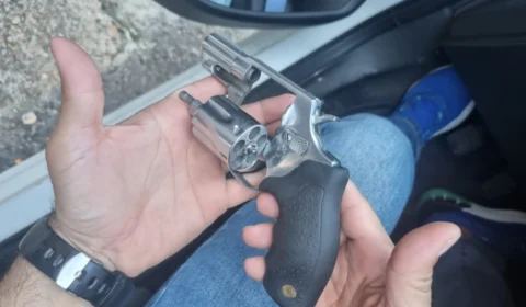 Grupo preso fazia ‘ronda’ para invadir e roubar casas, em Manaus