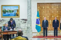 Brasil e Egito assinam acordo de desenvolvimento da ciência 