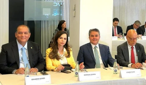 Senadora Dorinha participa de evento de conectividade na Espanha