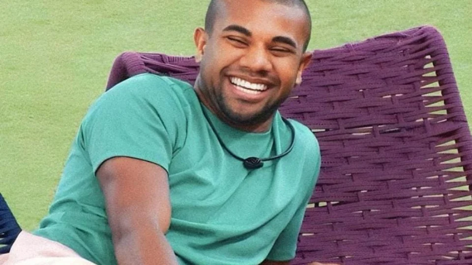 BBB 24: aos 21 anos, Davi já sofreu três infartos, segundo mãe