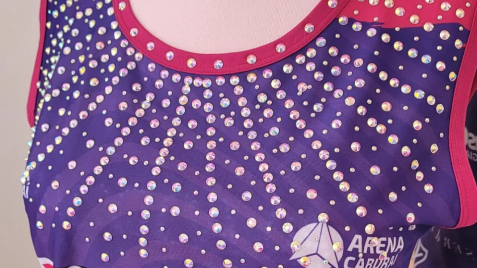 Carnaval em Roraima: Customizações impulsionam trabalho de costureiras