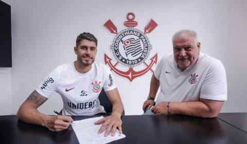 Corinthians oficializa acerto e Pedro Raul assina contrato até 2028