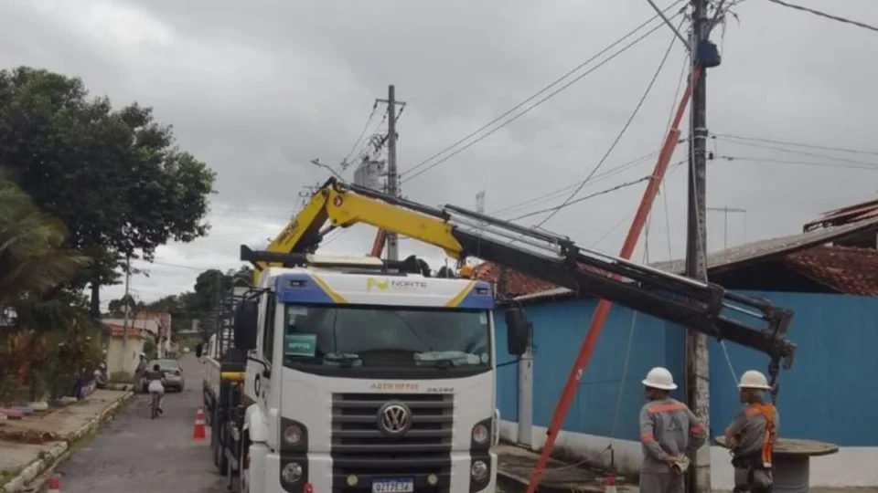Quais bairros de Manaus podem ficar sem energia nesta quinta-feira?