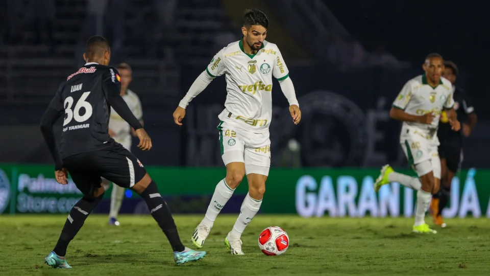 Flaco López decide para Palmeiras contra Red Bull Bragantino no Paulistão