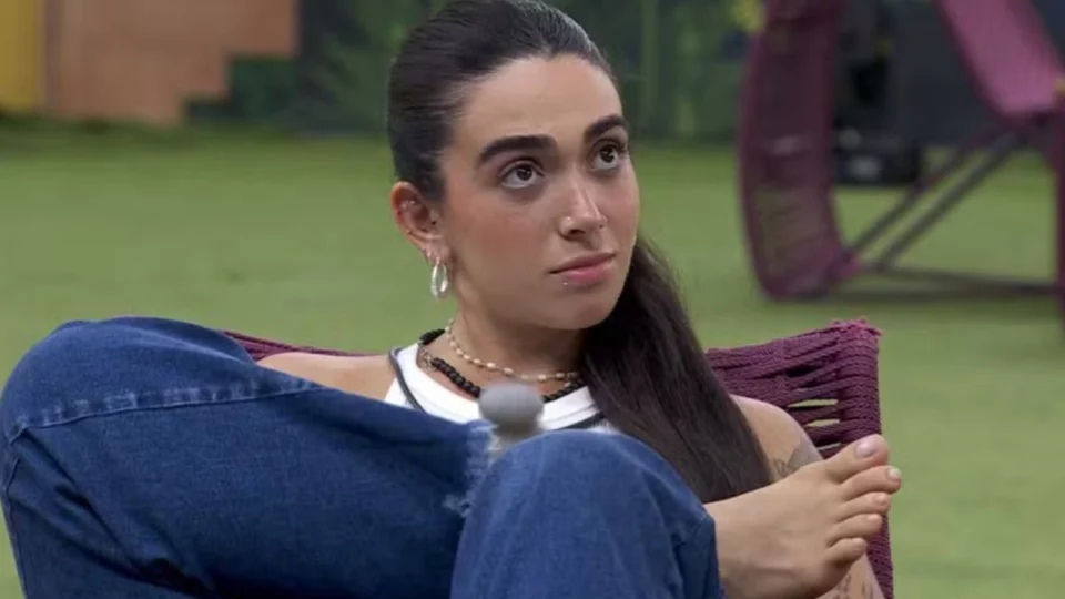 BBB 24: com saída de Juninho, Giovana propõe estratégia maliciosa para grupo