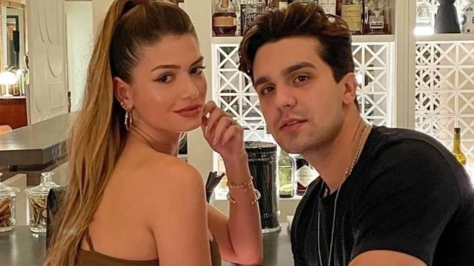 Ex de Luan Santana desabafa após anúncio de noivado do cantor com Jade