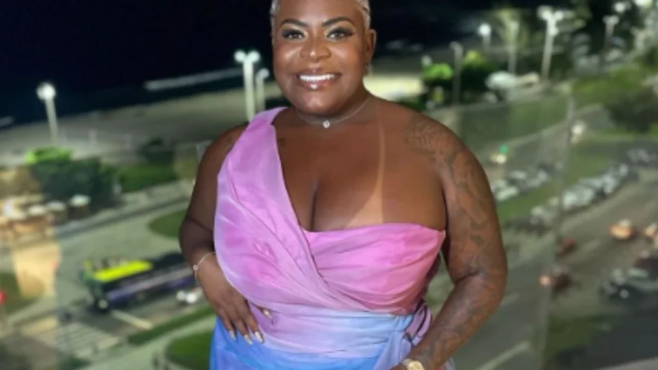 Jojo Todynho perde 40 kg e responde se quer fazer mais cirurgias