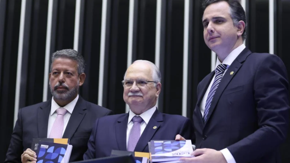Pacheco diz que pautará PEC para fixar mandatos de ministros do STF