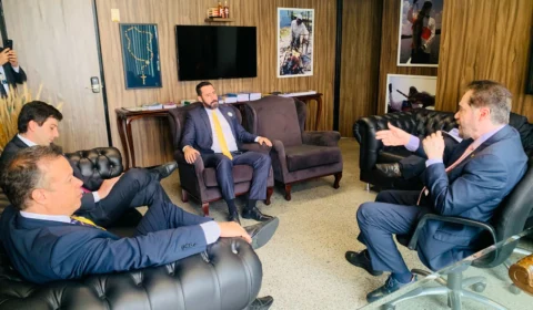 Independência do BC: senador Plínio Valério prepara parecer