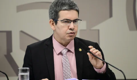 Haddad decidirá sobre os municípios, diz Randolfe