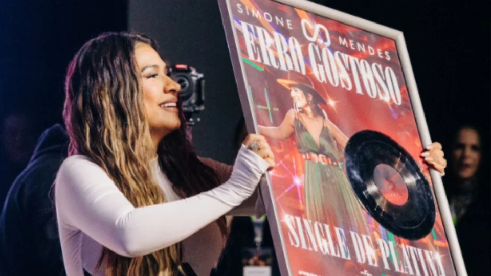 Simone Mendes é acusada de vender mansão para criminosos russos; entenda