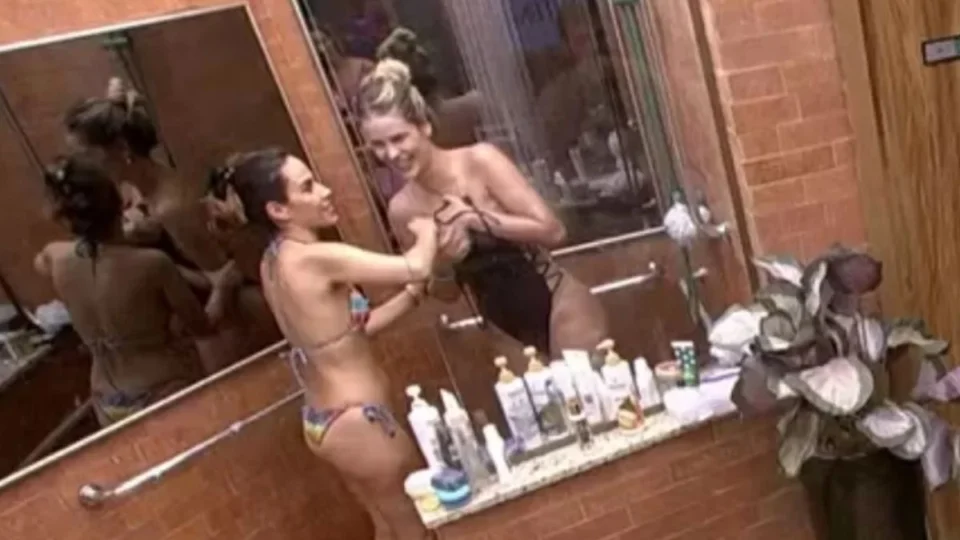 Yasmin Brunet diz que quer ficar pelada no BBB 24 e leva bronca