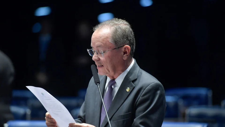 Zequinha Marinho cobra debate de qualidade sobre educação