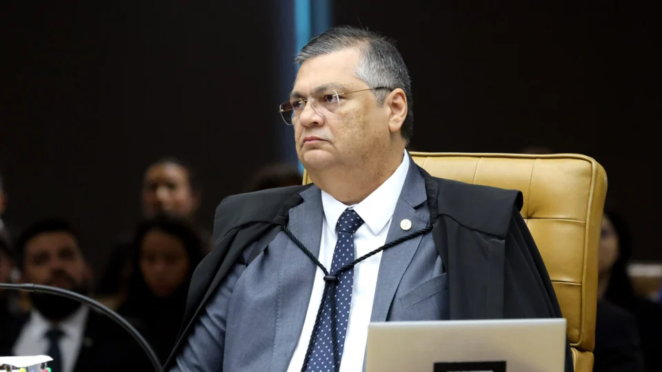 Ministro do STF decide aumentar prazo para CGU analisar relatório do ‘orçamento secreto’