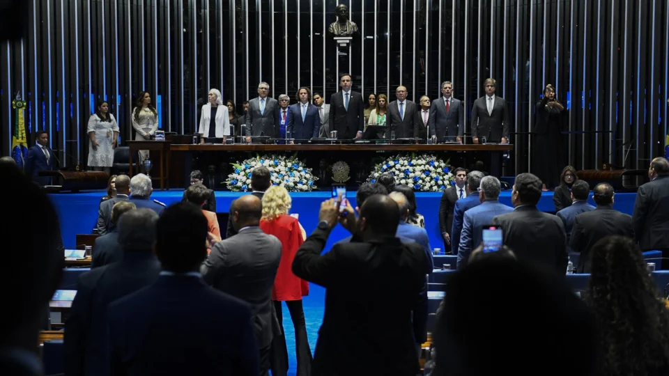 Senado celebra 200 anos de criação; Acompanhe
