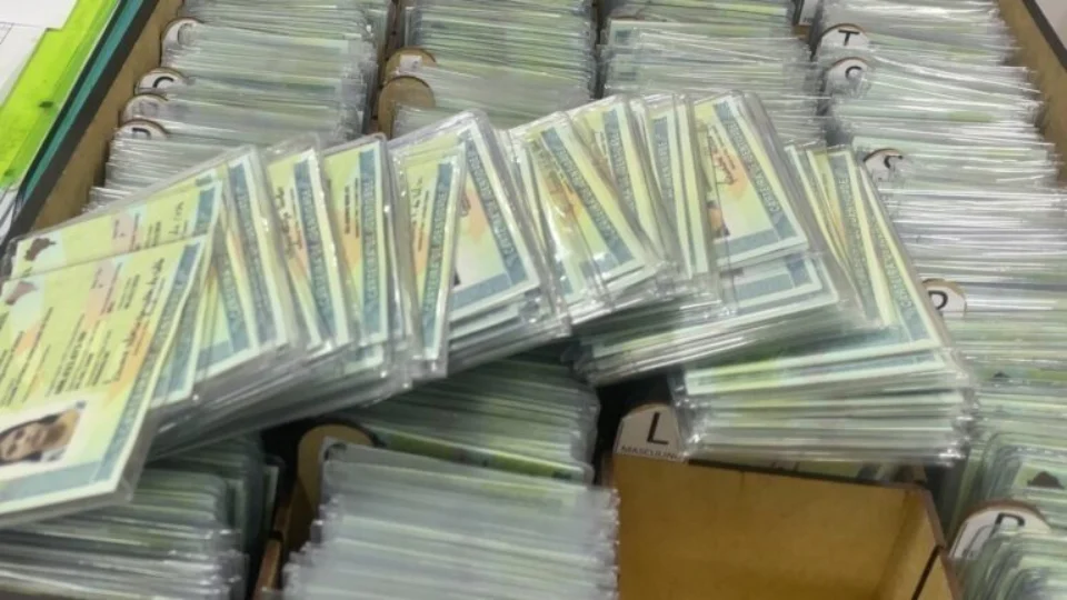 Mais de 16 mil CINs ainda não foram retiradas pelos cidadãos nos PACs de Manaus