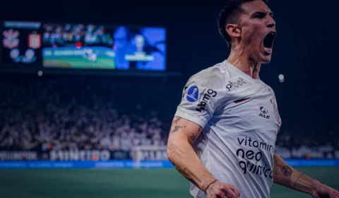 Corinthians perde Rojas, mas treina com esperança de chegar às 4ª do Paulistão