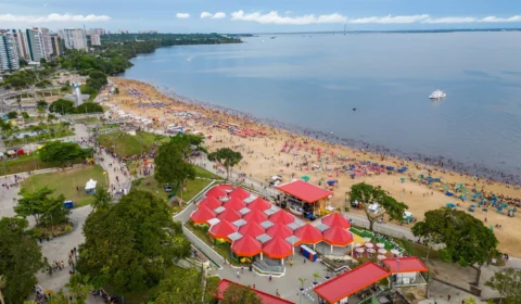 Warilou realiza show gratuito na Casa de Praia Zezinho Corrêa, em Manaus