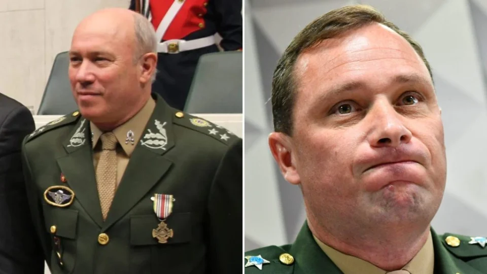 Pai de Mauro Cid presta depoimento à PF sobre caso das joias  