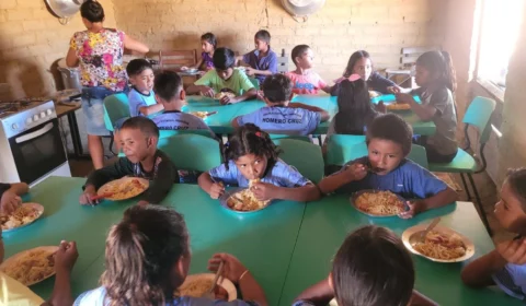 Vagas de emprego: Governo lança edital para contratação de merendeiras