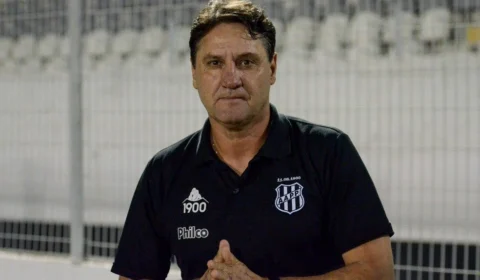 Ponte Preta confirma João Brigatti como treinador para Série B do Brasileirão