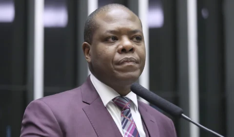 Silvio Almeida afirma que ‘é preciso ter ódio e nojo da ditadura’