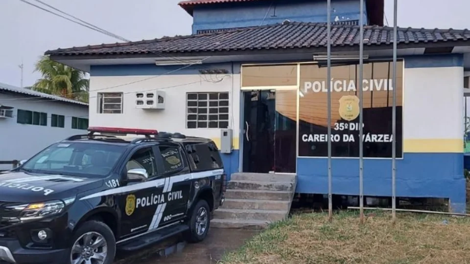 Pai, tio e avô são presos por suspeita de estupro contra criança no AM