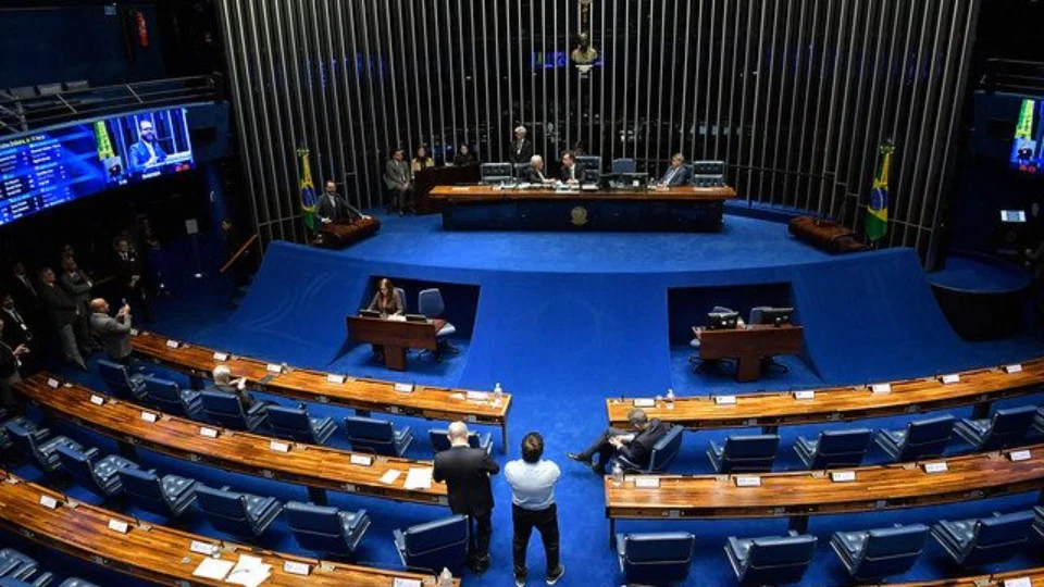 Sessão sobre criminalização do porte de drogas é cancelada no Senado