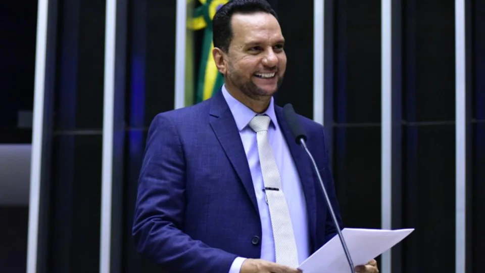 Câmara debate PL que protege denunciantes de crimes contra a mulher