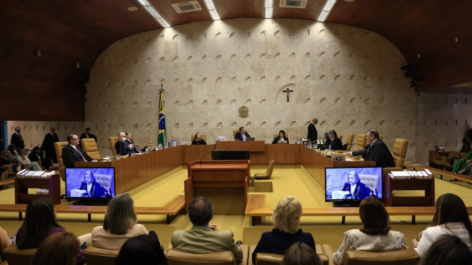 Supremo Tribunal Federal absolve primeiro réu do 8 de janeiro  