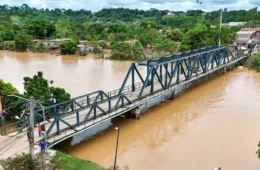 Deracre autoriza reabertura de ponte para veículos em Brasileia