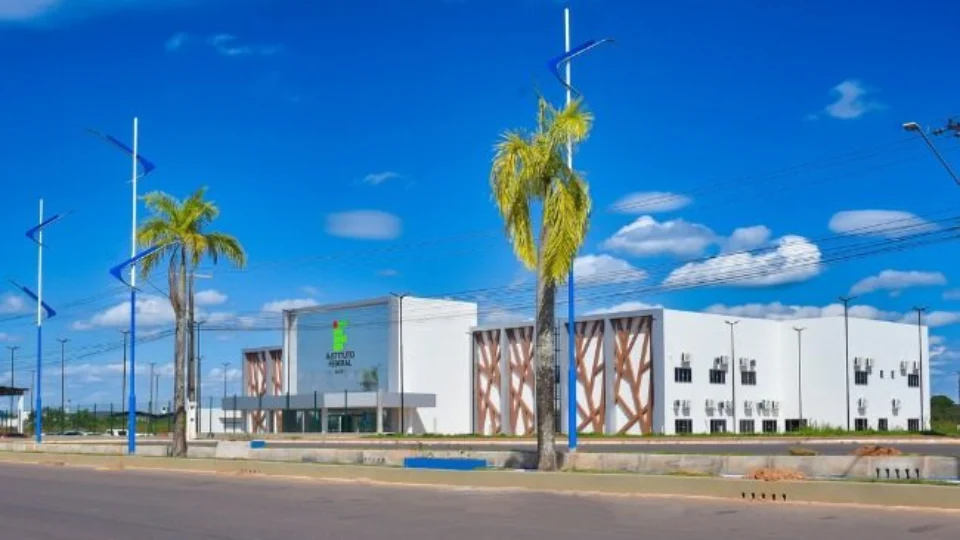 Cheia Acre: Instituto Federal no Acre suspende aulas devido enchente