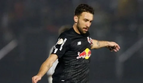 Flamengo: Léo Ortiz realiza primeiro treino no Ninho do Urubu