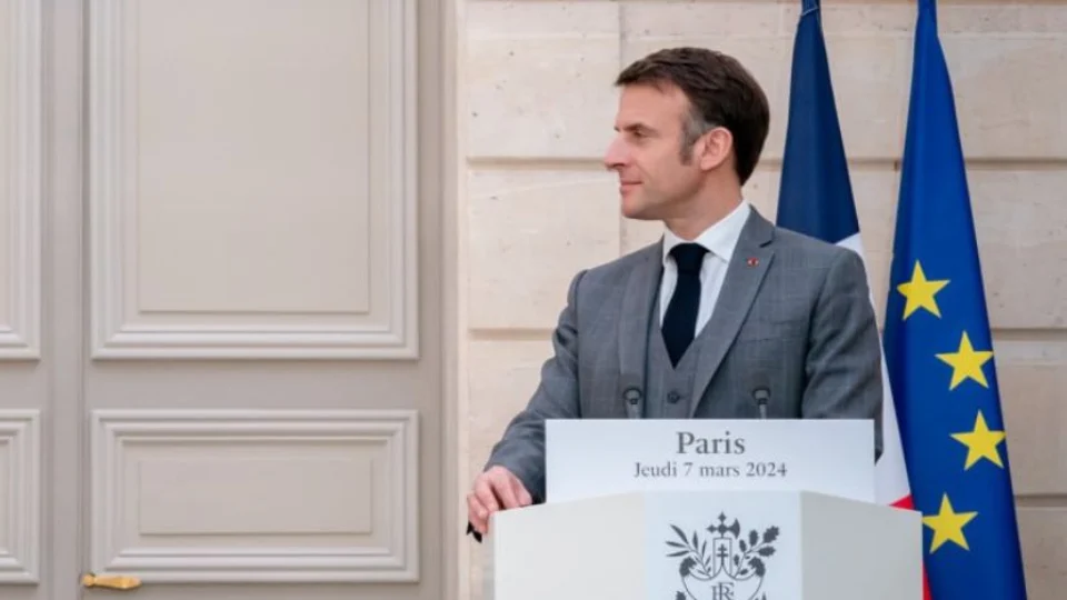 Senado vai receber visita do presidente da França