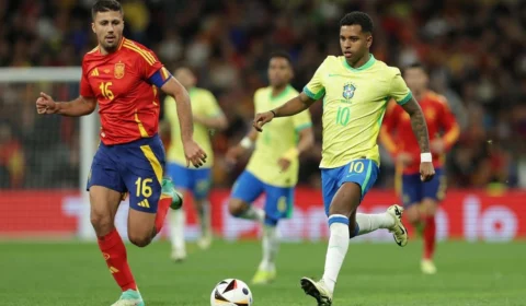 Brasil e Espanha empatam em Madri
