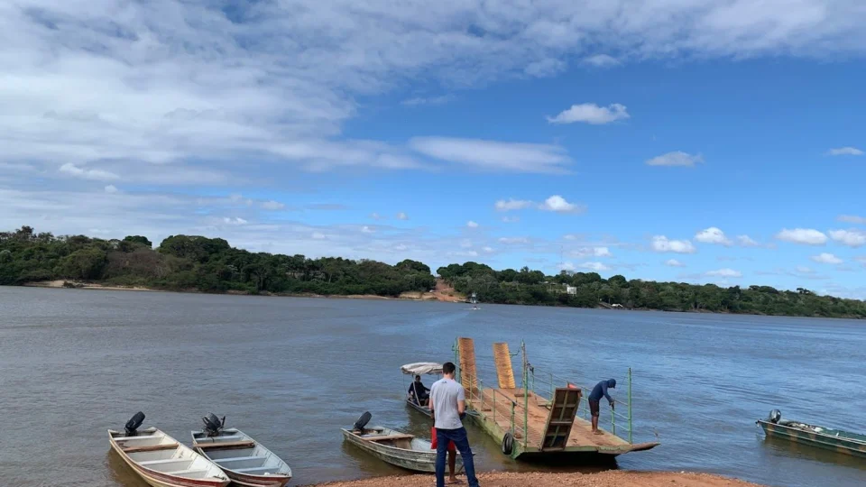 Justiça condena empresas a indenizar família de mulher morta em atropelamento na balsa