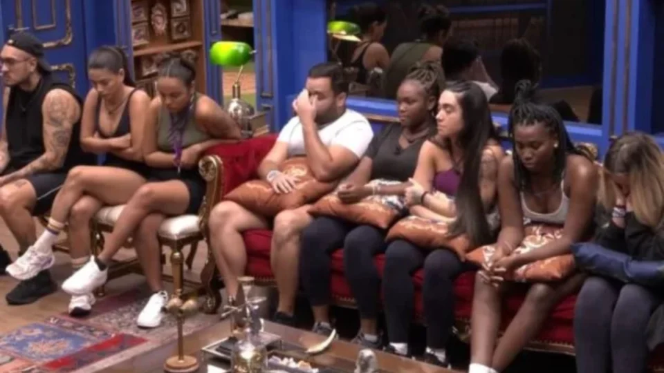 Ex-BBBs querem excluir participante de reencontro do BBB 24