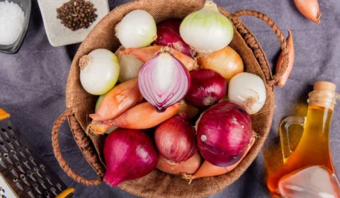 Cebola roxa pode prevenir doenças? Veja benefícios a saúde