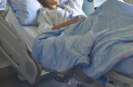 Paciente morre sem identificação, após ficar 24 anos em coma no ES